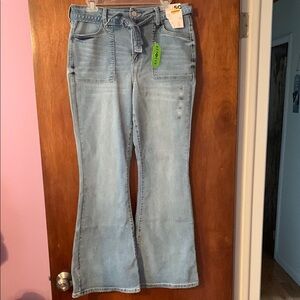 Women's Light Blue Jeans